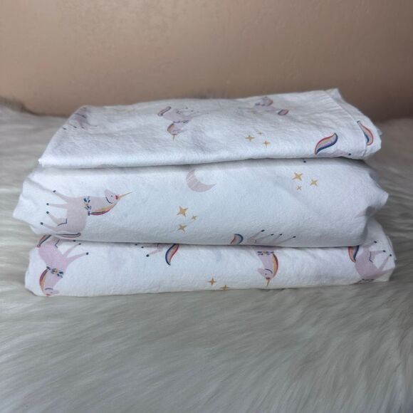 Crate & Kids Organic Unicorn Kids Twin Sheet Set - Picture 2 of 7